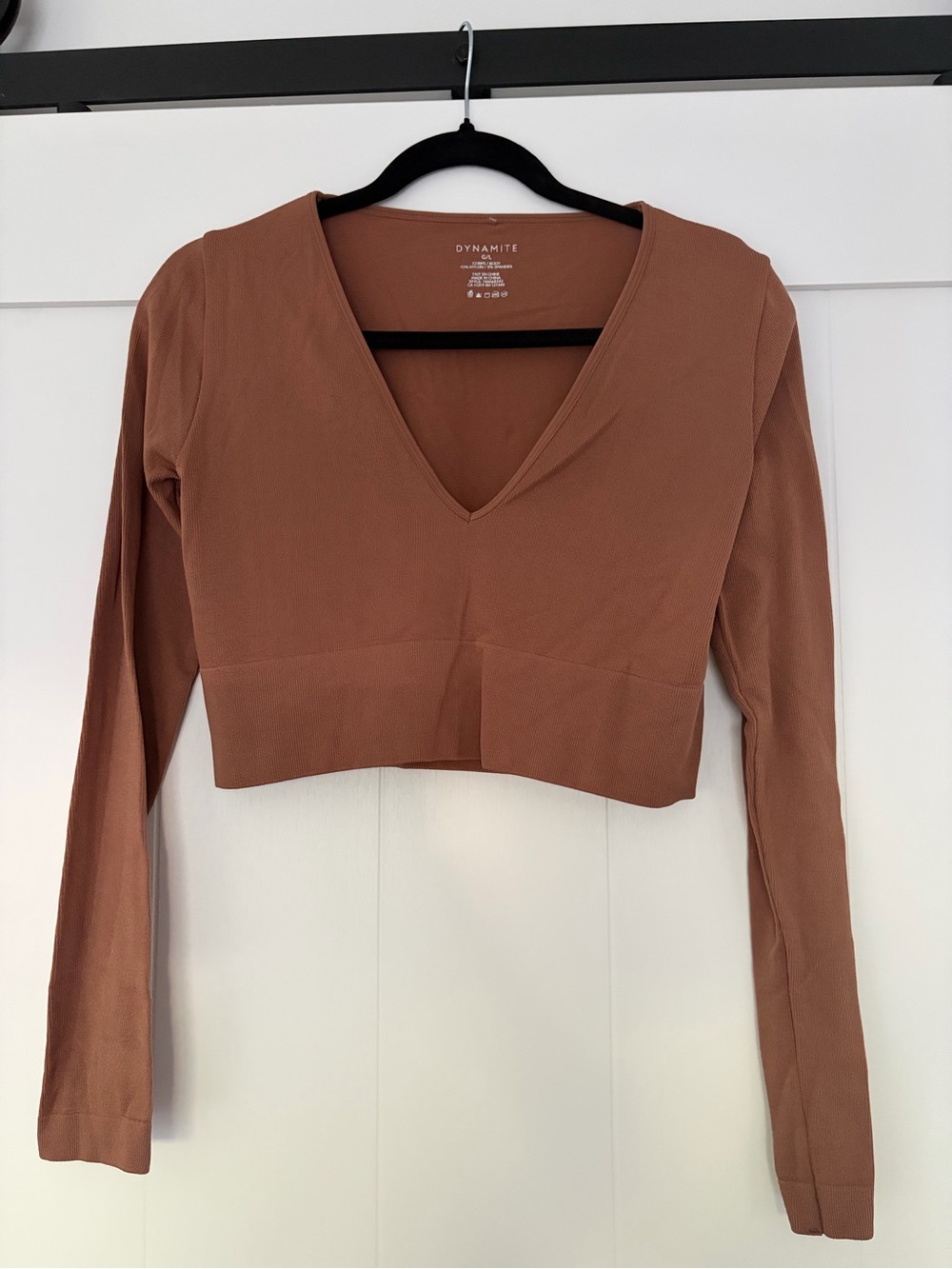 Dynamite Rust-Brown V-Neck Cropped Long Sleeve Top